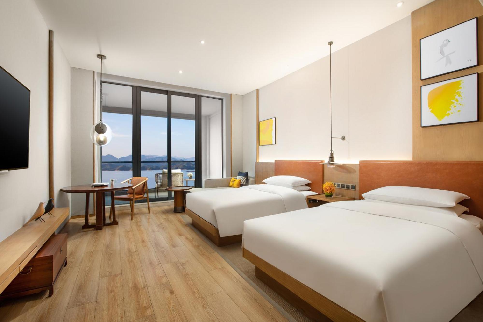 Voco Thousand Island Lake By Ihg Chun'an Ngoại thất bức ảnh